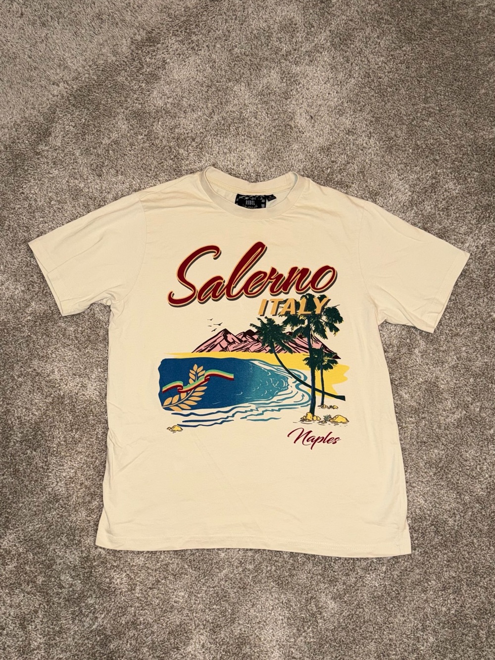 Italy Logo Graphic Cotton Tee - Size Medium